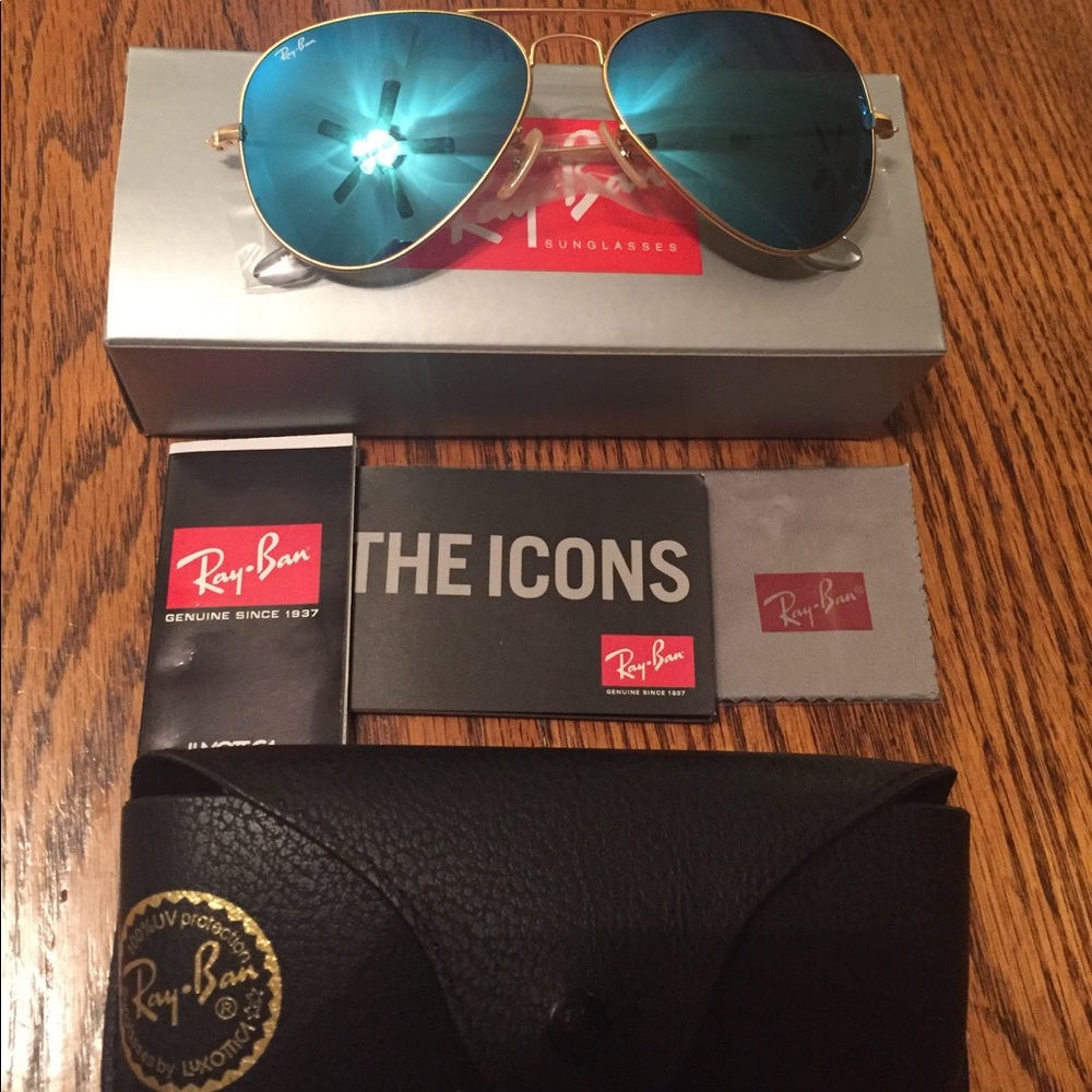 Ray Ban Aviators Sunglasses Blue 58MM RB3025
